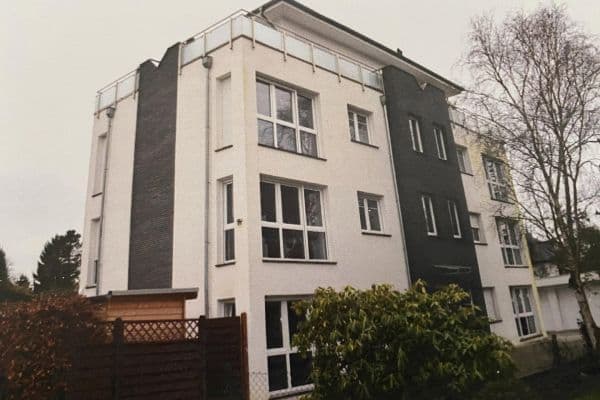 Prodej bytu 4+1 96 m², Rheinstrasse 89, Bremerhaven, Bremen Prodej bytu 4+1 96 m², Rheinstrasse 89, Bremerhaven, Bremen