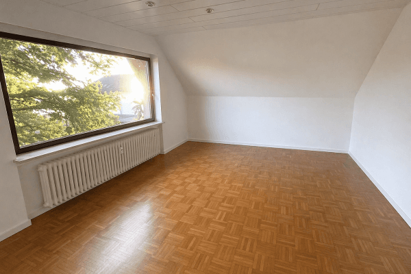 Pronájem bytu 3+1 87 m², Am Auweg 15, Frankfurt Harheim, Hessen Pronájem bytu 3+1 87 m², Am Auweg 15, Frankfurt Harheim, Hessen