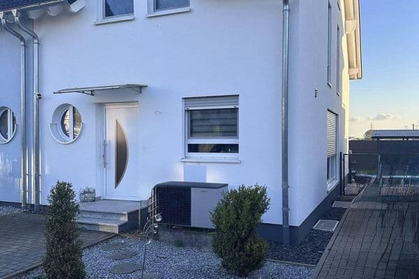 Prodej domu 132 m², pozemek 225 m², Pfungstadt Prodej domu 132 m², pozemek 225 m², Pfungstadt