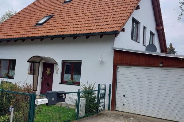 Prodej domu 190 m², pozemek 882 m², Potsdam Prodej domu 190 m², pozemek 882 m², Potsdam