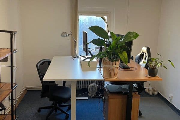 Pronájem nebytového prostoru 18 m², Hornokrčská, Praha Pronájem nebytového prostoru 18 m², Hornokrčská, Praha