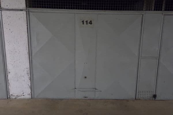 Pronájem garáže 16 m², Kettnerova, Praha Pronájem garáže 16 m², Kettnerova, Praha