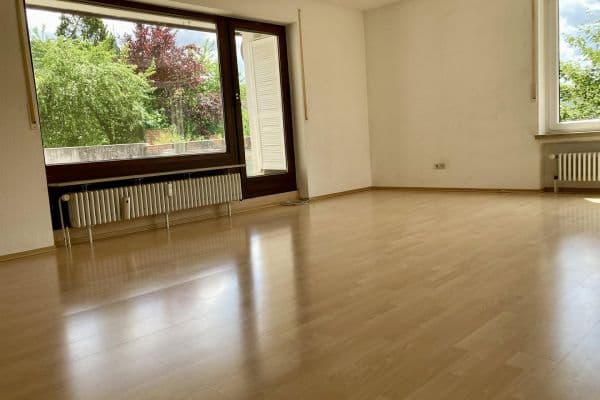 Pronájem bytu 4+1 117 m², Albstadt, Bádensko-Württembersko Pronájem bytu 4+1 117 m², Albstadt, Bádensko-Württembersko