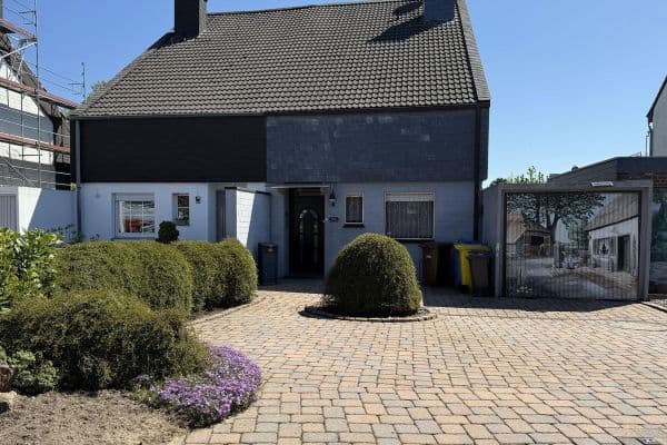 Prodej domu 134 m², pozemek 270 m², Viersener Str. 155A, Willich, Severní Porýní-Vestfálsko Prodej domu 134 m², pozemek 270 m², Viersener Str. 155A, Willich, Severní Porýní-Vestfálsko