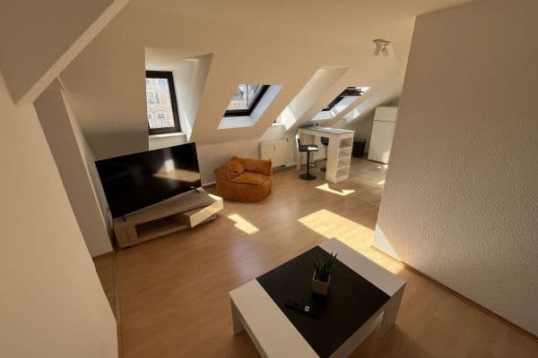 Pronájem bytu 2+1 48 m², Weststraße 36, Chemnitz, Sasko Pronájem bytu 2+1 48 m², Weststraße 36, Chemnitz, Sasko