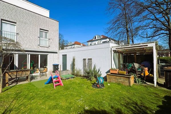 Prodej domu 173 m², pozemek 301 m², Marl, Severní Porýní-Vestfálsko Prodej domu 173 m², pozemek 301 m², Marl, Severní Porýní-Vestfálsko