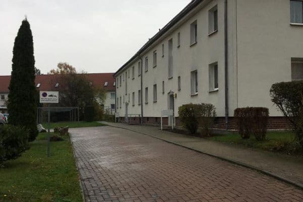 Pronájem bytu 3+1 60 m², Georg-Schwarz-Str. 1, Zwenkau Pronájem bytu 3+1 60 m², Georg-Schwarz-Str. 1, Zwenkau