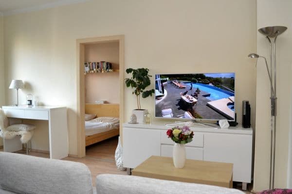Prodej bytu 2+kk 39 m², Krchlebská, Praha Prodej bytu 2+kk 39 m², Krchlebská, Praha