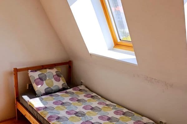 Pronájem bytu 4+1 20 m², Ke Dvoru, Praha Pronájem bytu 4+1 20 m², Ke Dvoru, Praha