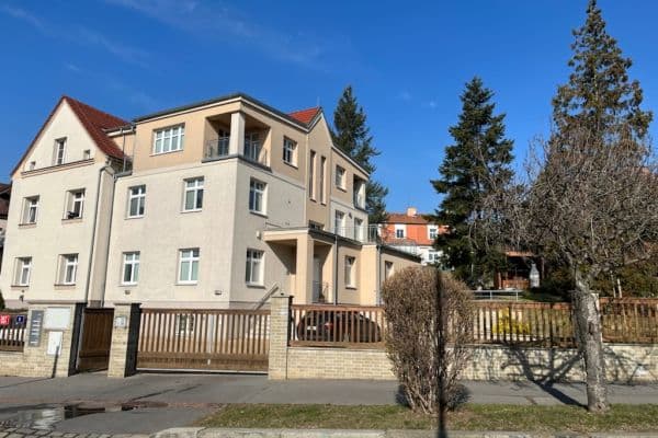 Pronájem bytu 2+kk 48 m², U Krbu, Praha Pronájem bytu 2+kk 48 m², U Krbu, Praha