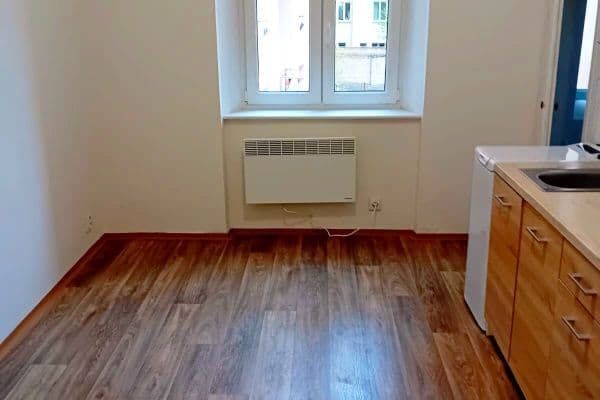 Pronájem bytu 2+kk 40 m², Parléřova, Praha Pronájem bytu 2+kk 40 m², Parléřova, Praha