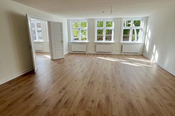 Pronájem bytu 3+1 109 m², Sankt Jürgen Straße 1, Itzehoe, Šlesvicko-Holštýnsko Pronájem bytu 3+1 109 m², Sankt Jürgen Straße 1, Itzehoe, Šlesvicko-Holštýnsko