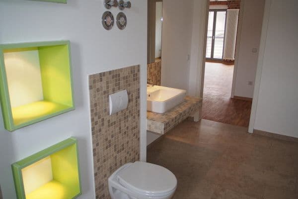 Pronájem bytu 3+1 84 m², Leipzig, Sasko Pronájem bytu 3+1 84 m², Leipzig, Sasko