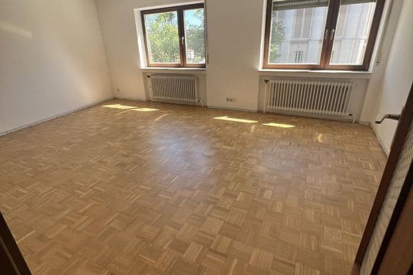 Pronájem bytu 2+1 73 m², Durmersheimer Straße 72, Karlsruhe, Bádensko-Württembersko Pronájem bytu 2+1 73 m², Durmersheimer Straße 72, Karlsruhe, Bádensko-Württembersko