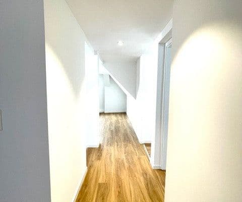 Pronájem bytu 4+1 120 m², Durmersheim Pronájem bytu 4+1 120 m², Durmersheim