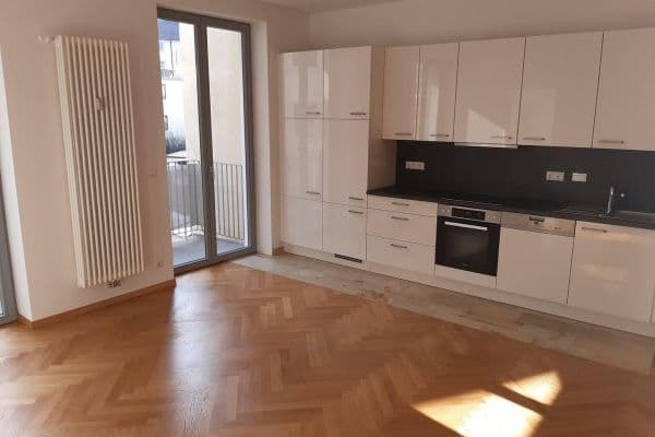 Pronájem bytu 2+kk 74 m², München, Bavorsko Pronájem bytu 2+kk 74 m², München, Bavorsko