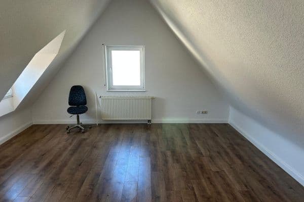 Pronájem bytu 2+1 50 m², Dietzenbach Pronájem bytu 2+1 50 m², Dietzenbach