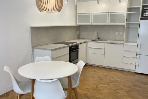 Pronájem bytu 2+kk 55 m², Körnerova, Brno Pronájem bytu 2+kk 55 m², Körnerova, Brno