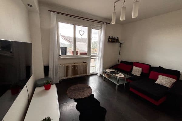 Pronájem bytu 3+1 60 m², J. A. Gagarina, Nejdek Pronájem bytu 3+1 60 m², J. A. Gagarina, Nejdek