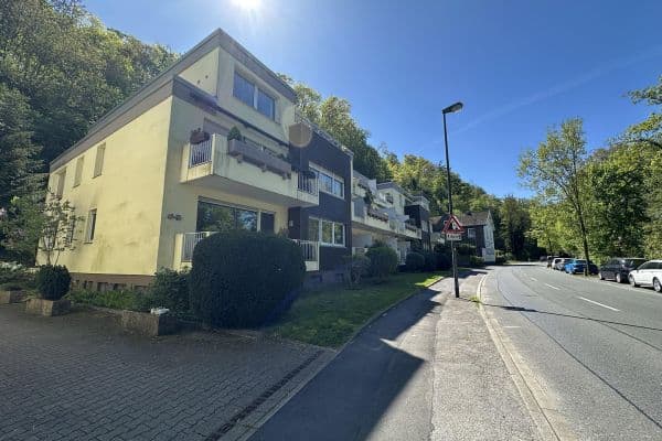 Prodej bytu 3+1 88 m², Laupendahler Landstraße 49, Essen Prodej bytu 3+1 88 m², Laupendahler Landstraße 49, Essen