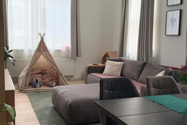 Pronájem bytu 4+kk 110 m², Backnang, Bádensko-Württembersko Pronájem bytu 4+kk 110 m², Backnang, Bádensko-Württembersko