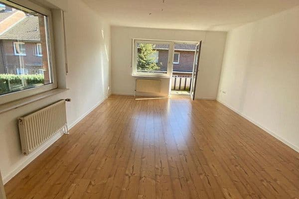 Pronájem bytu 4+1 96 m², Breslauer Straße 45, Fürstenau, Dolní Sasko Pronájem bytu 4+1 96 m², Breslauer Straße 45, Fürstenau, Dolní Sasko