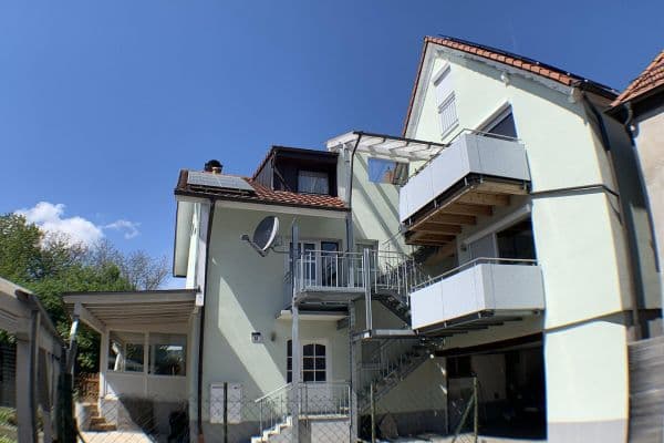 Prodej domu 375 m², pozemek 710 m², Freiburg im Breisgau, Bádensko-Württembersko Prodej domu 375 m², pozemek 710 m², Freiburg im Breisgau, Bádensko-Württembersko
