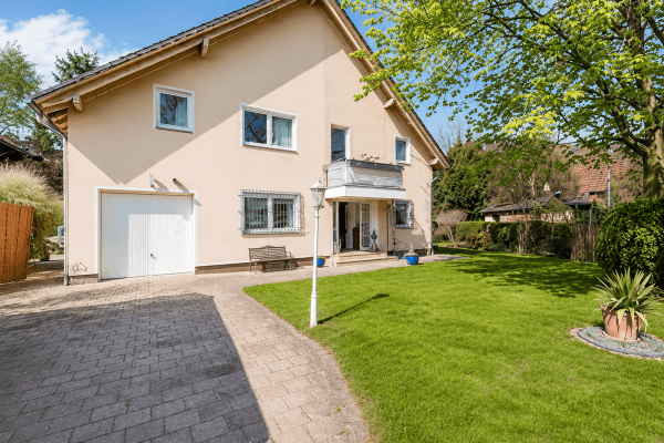 Prodej domu 250 m², pozemek 898 m², Berlin, Berlín Prodej domu 250 m², pozemek 898 m², Berlin, Berlín