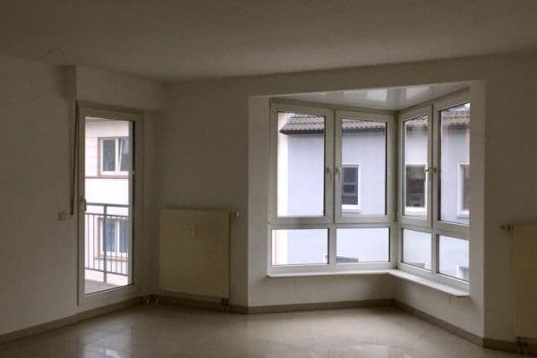 Pronájem bytu 3+1 84 m², Körner Straße 6, Witten Pronájem bytu 3+1 84 m², Körner Straße 6, Witten