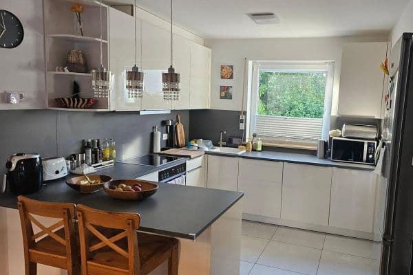 Pronájem domu 144 m², pozemek 200 m², Emmering, Bavorsko Pronájem domu 144 m², pozemek 200 m², Emmering, Bavorsko
