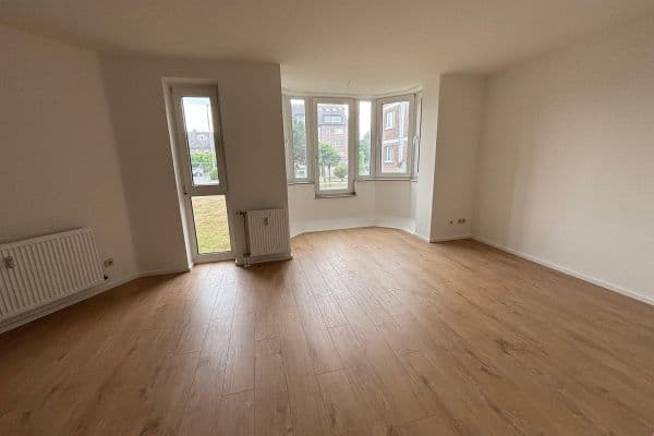 Pronájem bytu 1+1 34 m², Kaarster Straße 230C, Neuss Pronájem bytu 1+1 34 m², Kaarster Straße 230C, Neuss