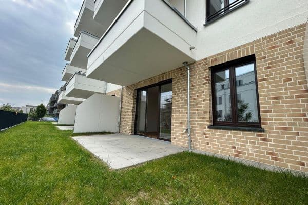 Pronájem bytu 2+1 60 m², Regattastraße 9, Berlin, Berlín Pronájem bytu 2+1 60 m², Regattastraße 9, Berlin, Berlín