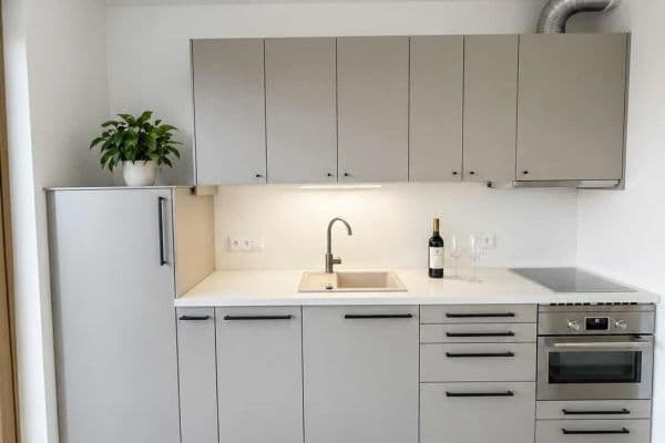 Pronájem bytu 1+kk 35 m², Zahradní, Plzeň, Plzeňský kraj Pronájem bytu 1+kk 35 m², Zahradní, Plzeň, Plzeňský kraj