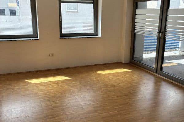 Pronájem bytu 3+1 85 m², Nordbergstrasse 25, Heilbronn Pronájem bytu 3+1 85 m², Nordbergstrasse 25, Heilbronn