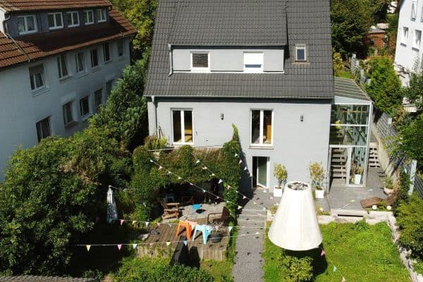 Prodej domu 250 m², pozemek 571 m², Korntal-Münchingen Prodej domu 250 m², pozemek 571 m², Korntal-Münchingen