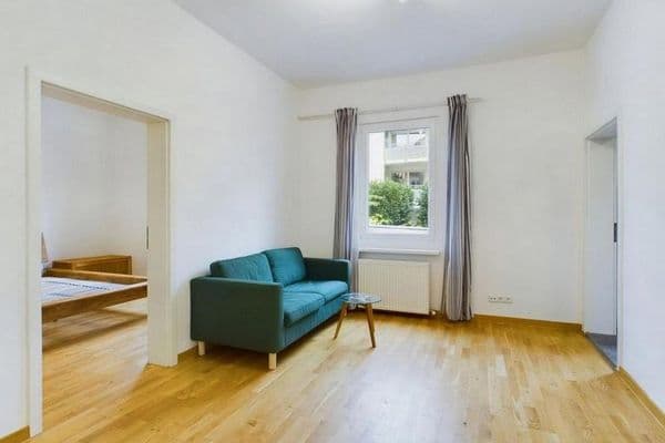 Pronájem bytu 2+1 45 m², Otl-Aicher-Straße 18, München, Bavorsko Pronájem bytu 2+1 45 m², Otl-Aicher-Straße 18, München, Bavorsko