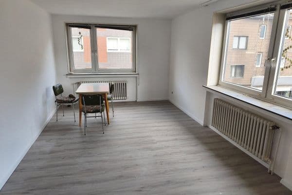 Pronájem bytu 2+1 50 m², Bergstr.8, Oberhausen Pronájem bytu 2+1 50 m², Bergstr.8, Oberhausen