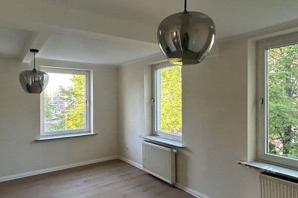 Pronájem bytu 2+1 60 m², Brühler Str.26, Köln, Severní Porýní-Vestfálsko Pronájem bytu 2+1 60 m², Brühler Str.26, Köln, Severní Porýní-Vestfálsko