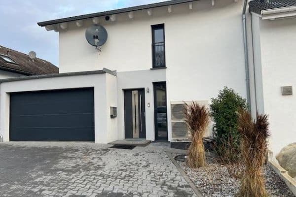Prodej domu 240 m², pozemek 297 m², Malsch Prodej domu 240 m², pozemek 297 m², Malsch