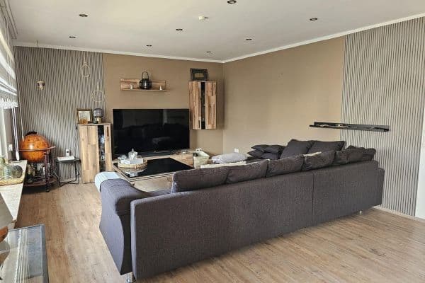 Pronájem bytu 3+1 93 m², Lampertheim Pronájem bytu 3+1 93 m², Lampertheim