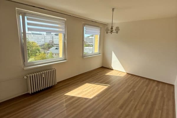 Pronájem bytu 2+1 55 m², Jana Zajíce, Ústí nad Labem Pronájem bytu 2+1 55 m², Jana Zajíce, Ústí nad Labem