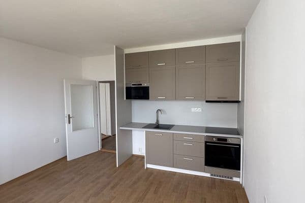 Pronájem bytu 2+kk 46 m², Dobiášova, Liberec Pronájem bytu 2+kk 46 m², Dobiášova, Liberec