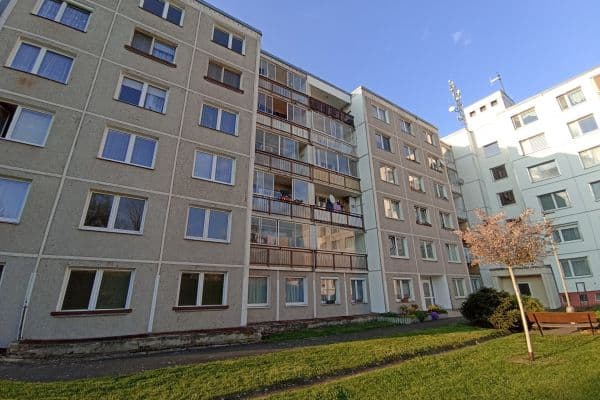 Pronájem bytu 4+1 90 m², Korandova, Tachov Pronájem bytu 4+1 90 m², Korandova, Tachov