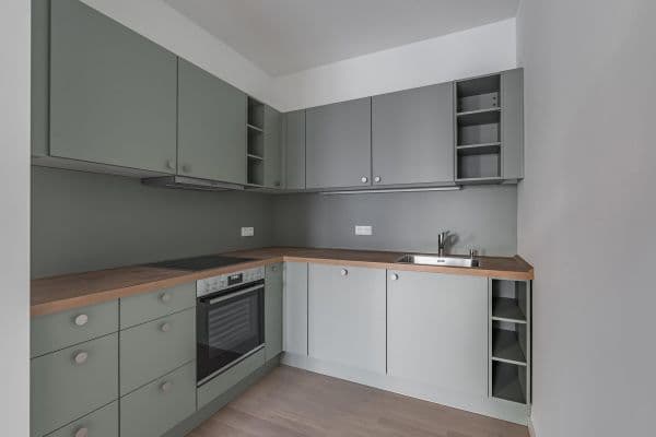 Pronájem bytu 2+1 67 m², Parkstr. 8, Berlin, Berlín Pronájem bytu 2+1 67 m², Parkstr. 8, Berlin, Berlín