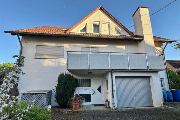 Prodej domu 173 m², pozemek 748 m², Jahnstraße 4/1, Markgröningen-Unterriexingen Prodej domu 173 m², pozemek 748 m², Jahnstraße 4/1, Markgröningen-Unterriexingen