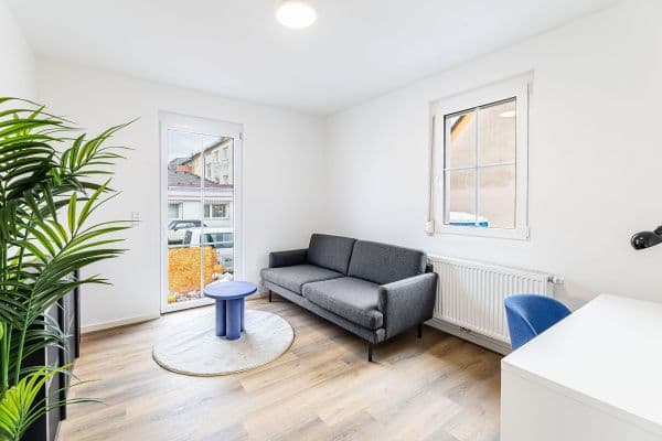 Pronájem bytu 2+1 60 m², Moritzbergstraße 32, Nürnberg Pronájem bytu 2+1 60 m², Moritzbergstraße 32, Nürnberg