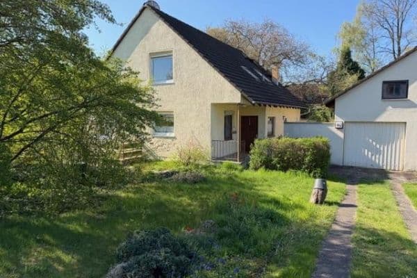 Prodej domu 170 m², pozemek 740 m², Berlin, Berlín Prodej domu 170 m², pozemek 740 m², Berlin, Berlín