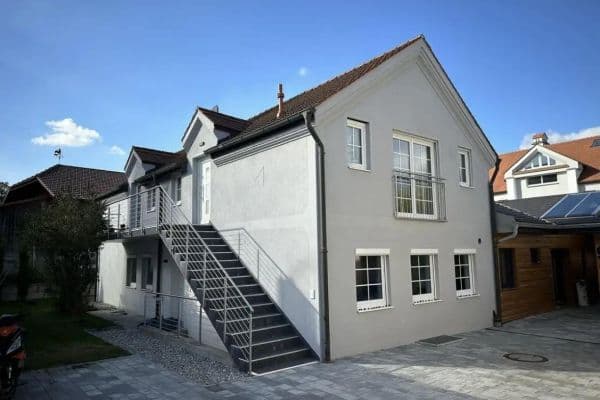 Prodej domu 264 m², pozemek 810 m², Heldenstein, Bavorsko Prodej domu 264 m², pozemek 810 m², Heldenstein, Bavorsko