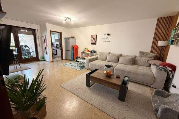 Pronájem bytu 2+1 55 m², Hohenstaufenstraße 38, Pforzheim Pronájem bytu 2+1 55 m², Hohenstaufenstraße 38, Pforzheim