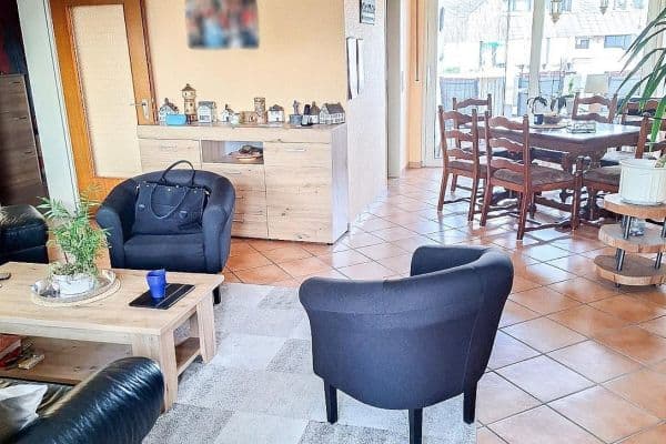 Pronájem bytu 4+1 106 m², Neuwied Pronájem bytu 4+1 106 m², Neuwied